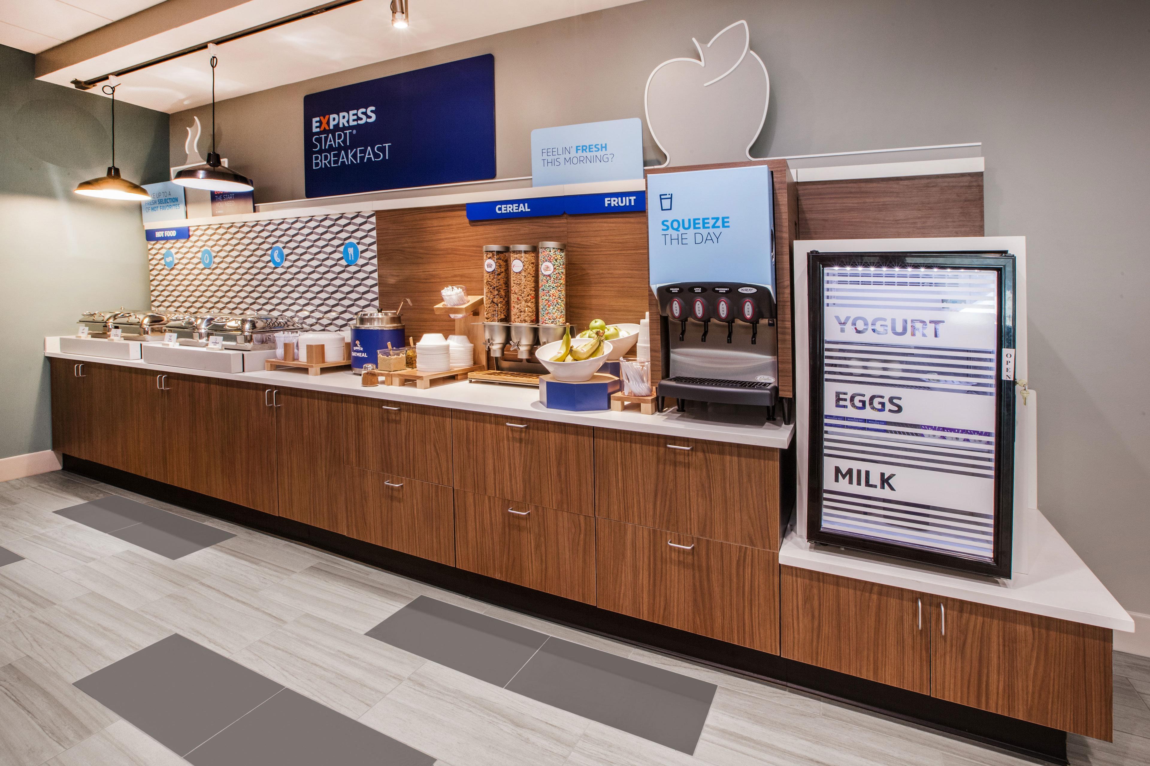 Holiday Inn Express Hotel & Suites Lexington By Ihg Εξωτερικό φωτογραφία