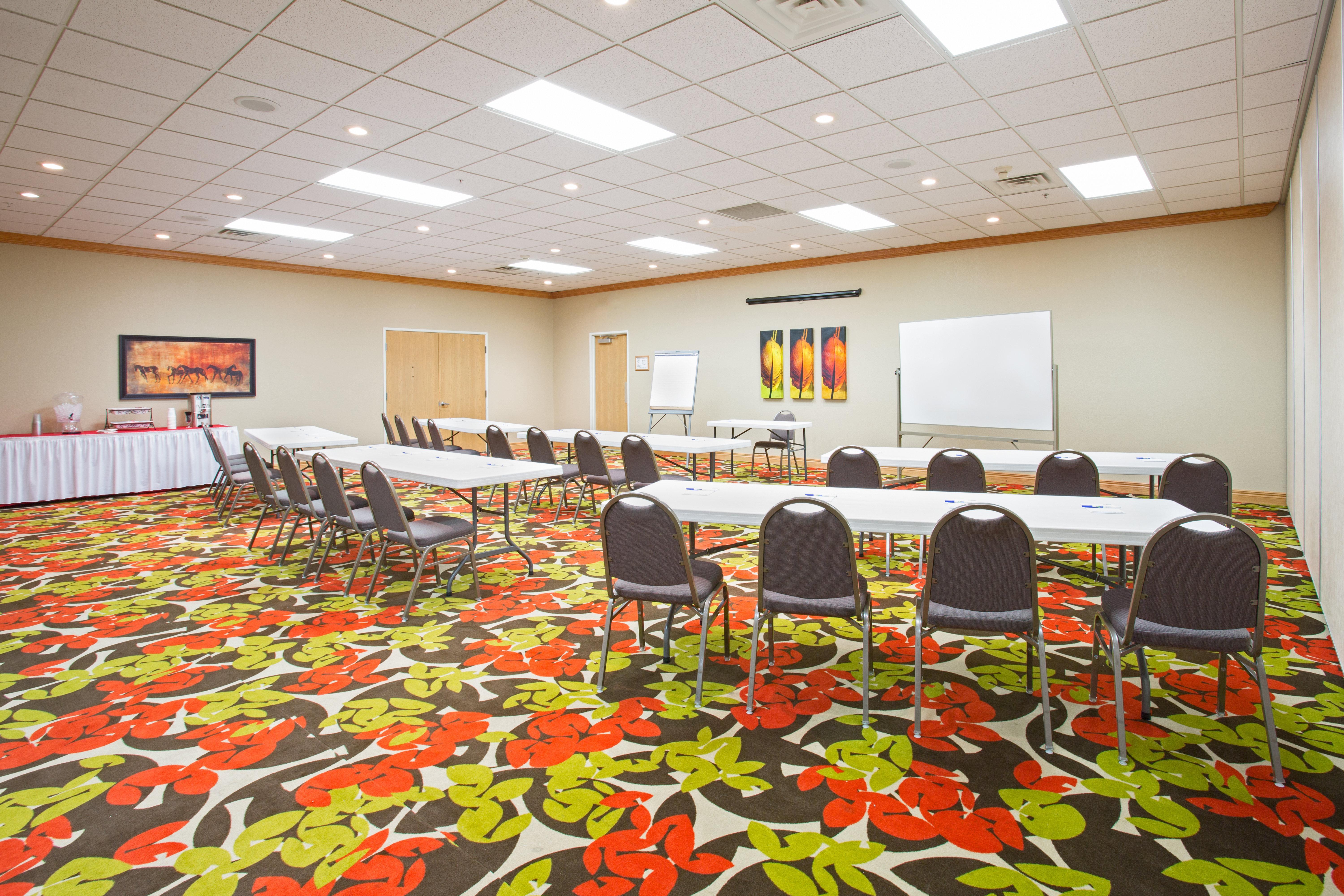 Holiday Inn Express Hotel & Suites Lexington By Ihg Εξωτερικό φωτογραφία