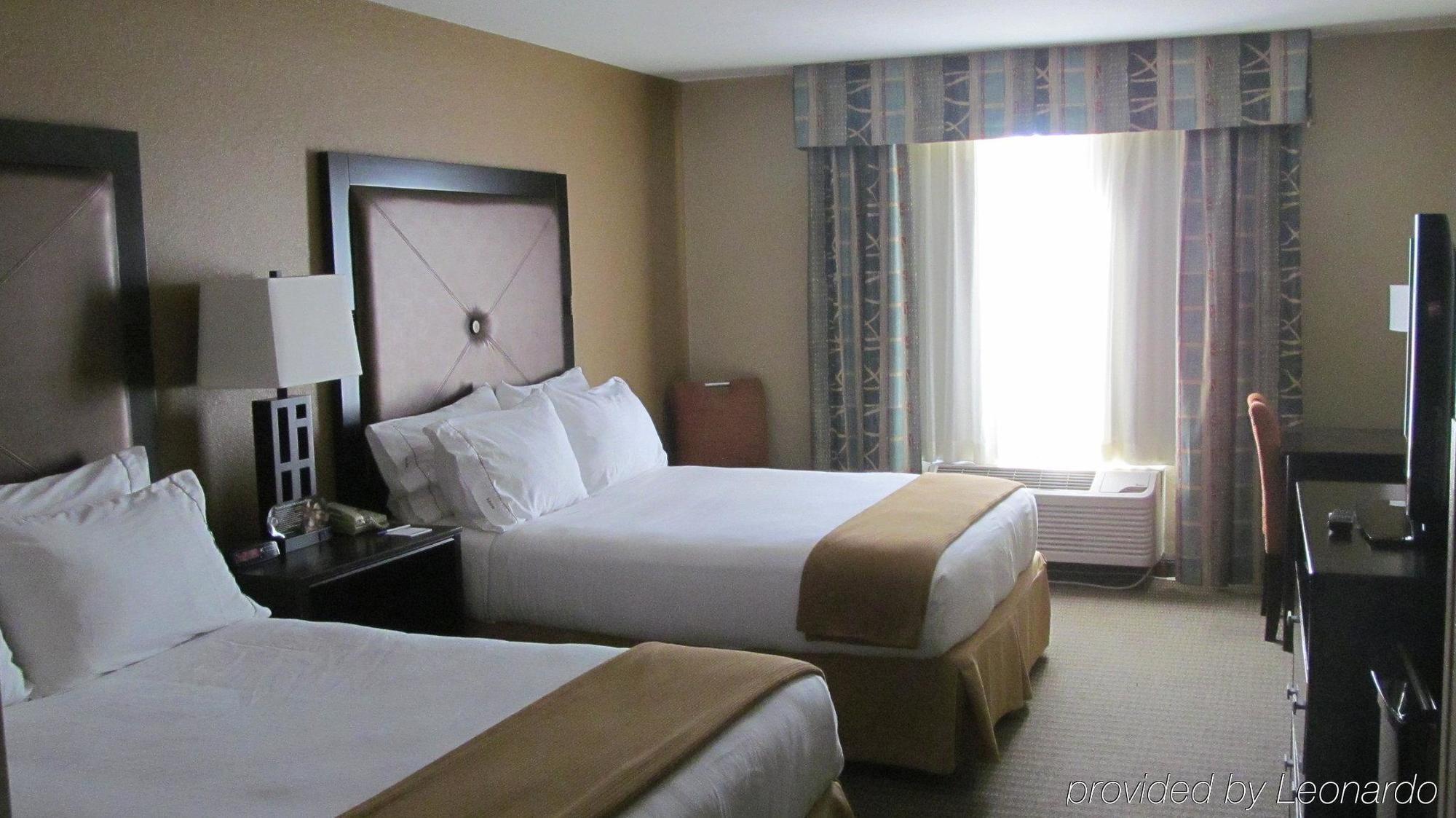 Holiday Inn Express Hotel & Suites Lexington By Ihg Εξωτερικό φωτογραφία