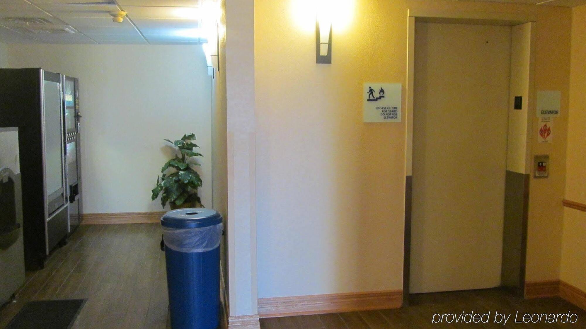 Holiday Inn Express Hotel & Suites Lexington By Ihg Εξωτερικό φωτογραφία